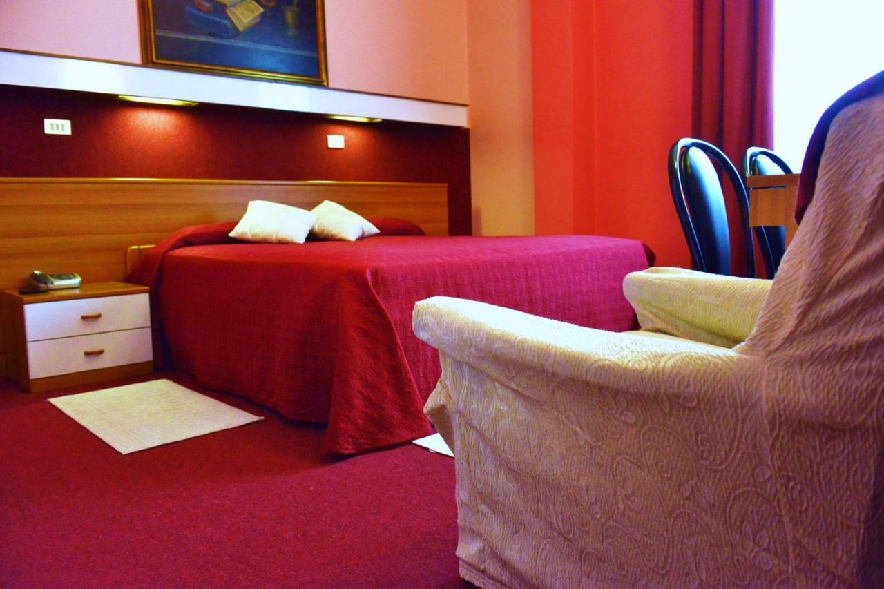Rosy Hotel Arluno